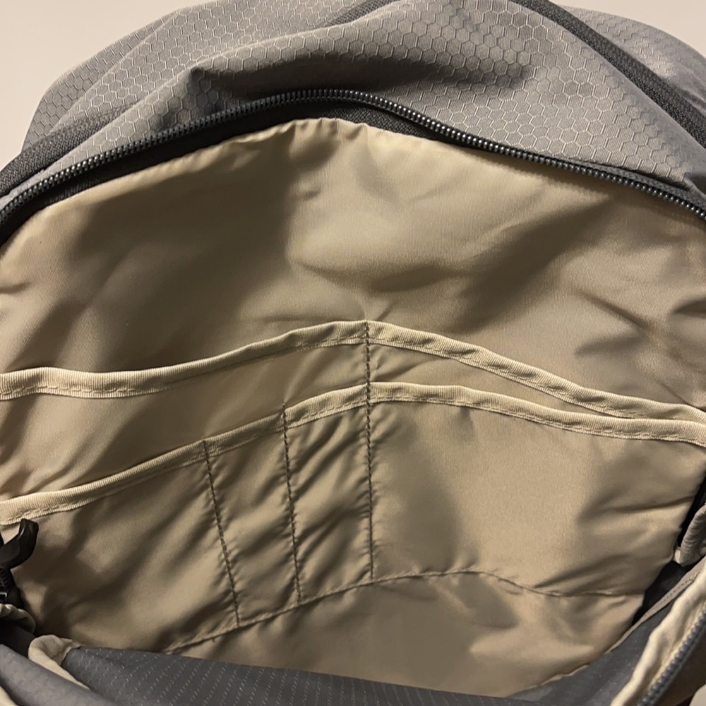 High Sierra Outburst 18” Gray Reflective Backpack with Adjustable Foam Straps - Picture 9 of 9